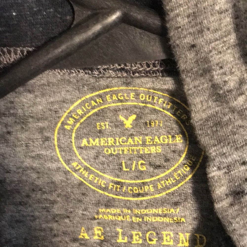 American Eagle lightweight hoodie - Picture 2 of 3